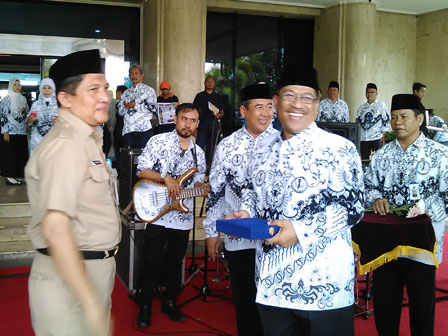 Pencarian PGRI Katingan - Persatuan Guru Republik Indonesia Cabang Katingan